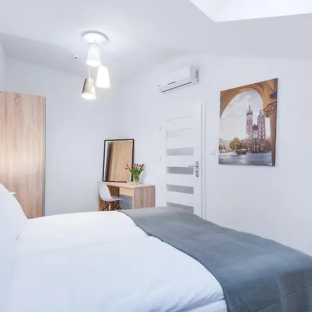 Sleep Innn. Aparthotel 3*