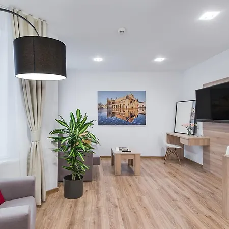 Aparthotel Sleep Innn. 3*