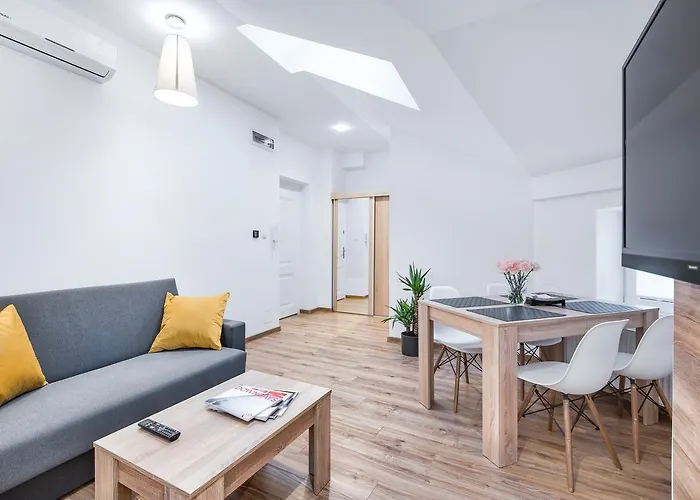 Aparthotel Sleep Innn. 3*