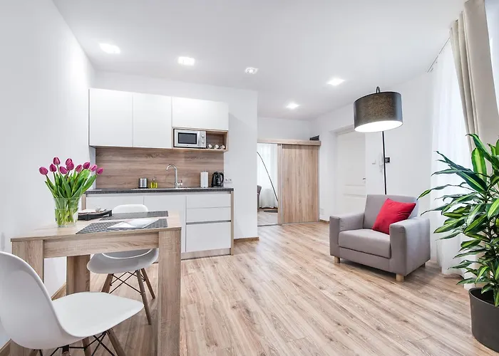 Aparthotel Sleep Innn. 3*