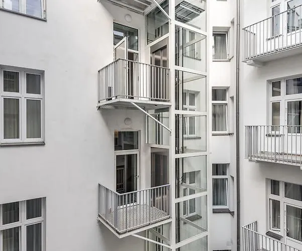 Sleep Innn. Aparthotel 3*